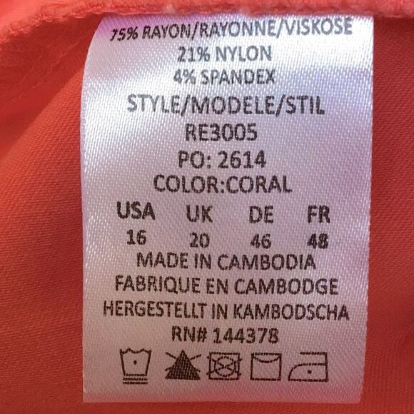 Rekucci NEW Coral Athleisure Shorts with Silver Buttons - Picture 15 of 16